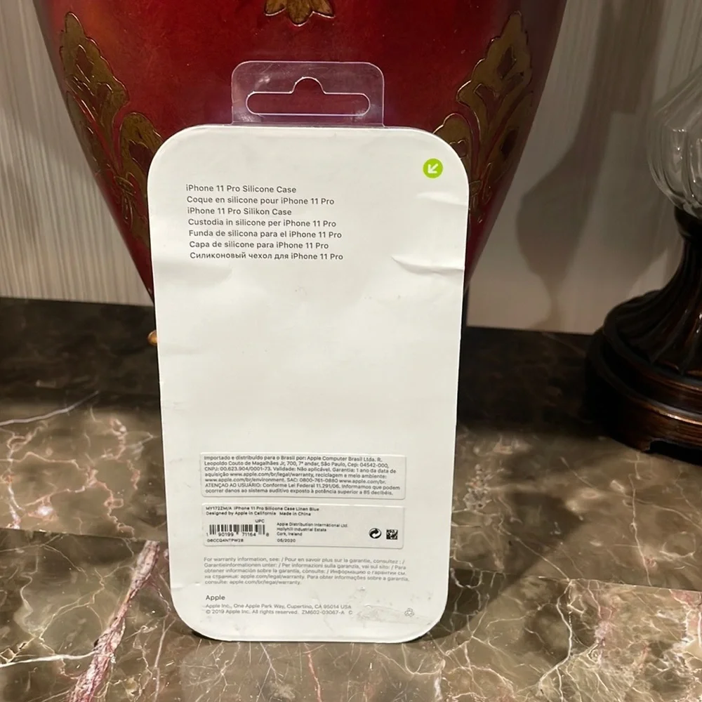 NWOT Apple iPhone 11 Pro Silicone Case